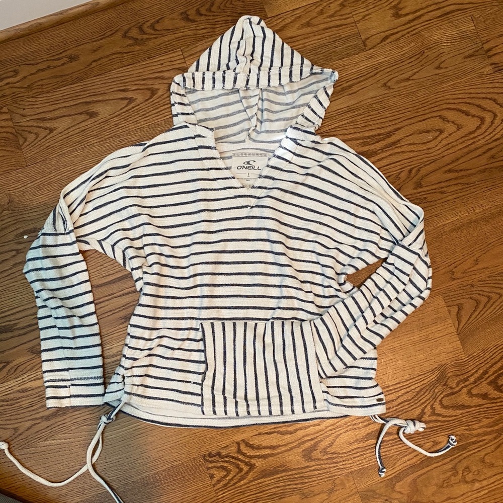 O’Neill sweatshirt